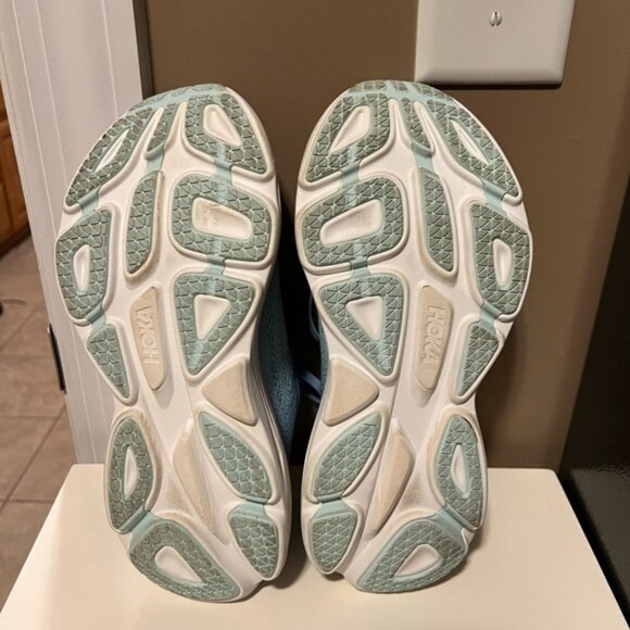 HOKA Bondi 8 Running Shoe 6.5 Sneaker Airy Blue/ Sunlit Ocean - Picture 5 of 6